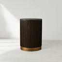 Finnley Pedestal